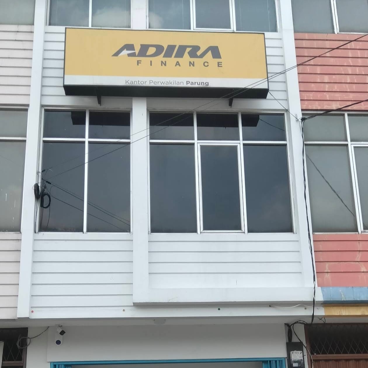 Adira Finance Cabang Parung